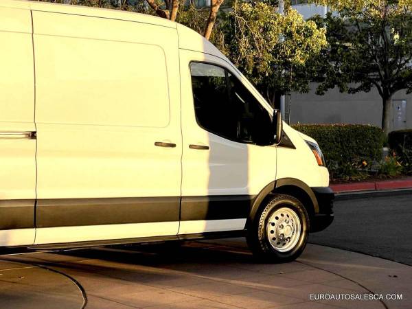 2021 Ford Transit 250 AWD - Photo 8