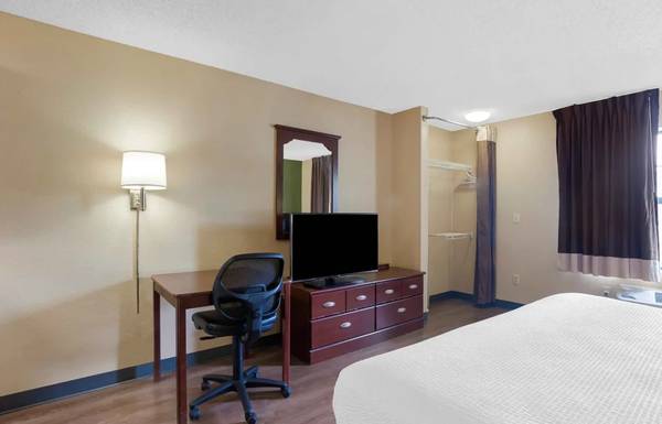 $1,653 / 1br - Recorra Hoy, Instálese Inmediatamente - ¡Sin Contrato, Sin Depósito Necesario! (9650 East Geddes Ave, Englewood, CO)63679423886337124