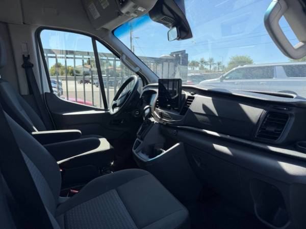 2022 Ford Transit 350 HD - Photo 12
