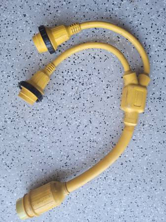 Marinco 250/125v to two 30 amp adaptor 1