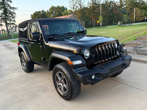 2022 Jeep Wrangler Sport - $25,500 (Greensburg)63625172709377121