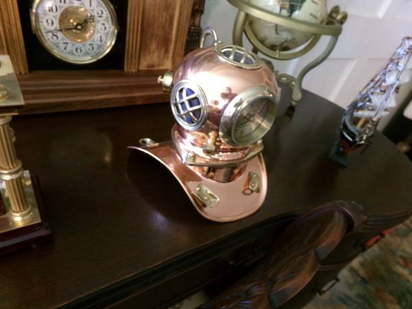 Brass Copper Divers Helmet Clock 1