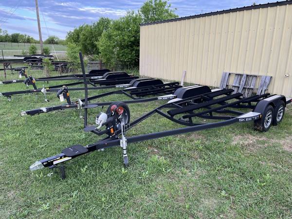 Skeeter trailers available!!!! 1