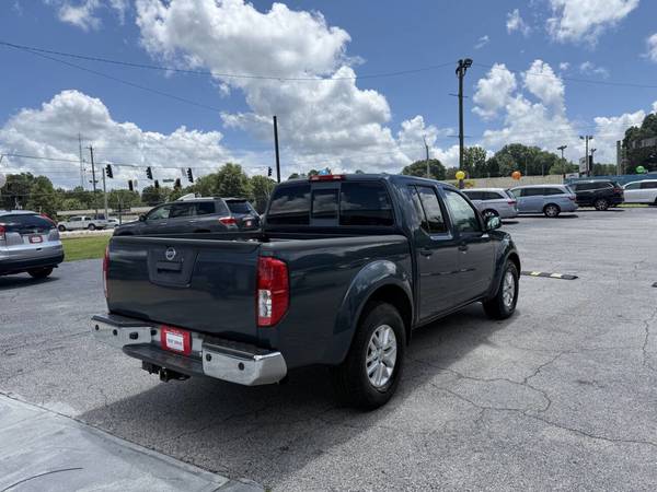 2014 *Nissan* *Frontier *2WD Cabina Doble SWB Automático Desert - $1,500 (3044 E Peachtree Street | Lithia Springs, GA 30122)63620736894723124