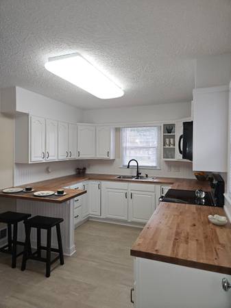 $209,000 / 2br - 1200ft2 - 231 North Clarmar Move In Ready (Fremont Nebraska)64020843708545122