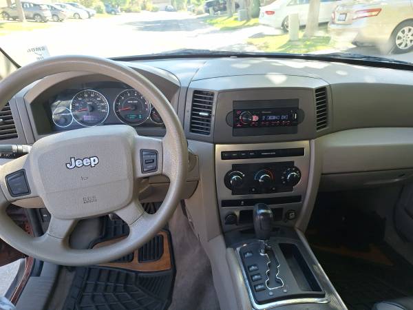 2007 Jeep grand cherokee $3,400 OBO - $3,400 (Sacramento)63469630442753124