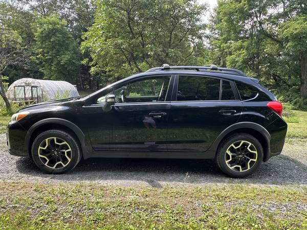 2016 Subaru Crosstrek Limited - $10,50063622535654147121