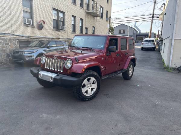 2012 JEEP WRANGLER UNLIMITED SAHARA EXCELLENT CONDITION!!!! - $12,900 (1870 CENTRAL PARK AVE YONKERS)634846295577611213