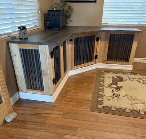 Beautiful custom-designed and built animal enclosure 1
