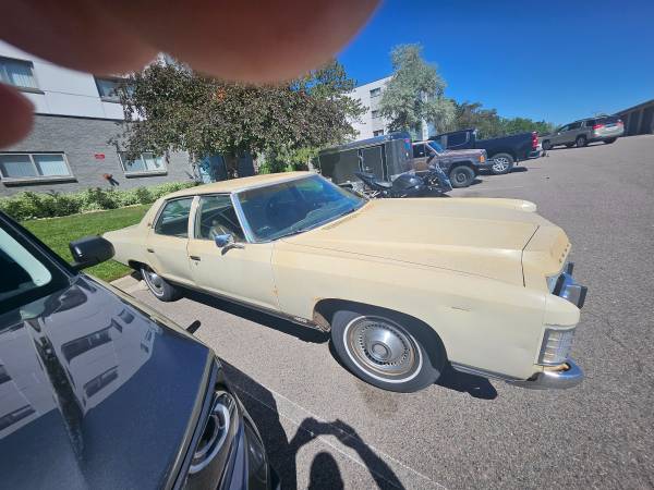 1971 chevrolet impala - $4.000 (Golden)63619712420737121
