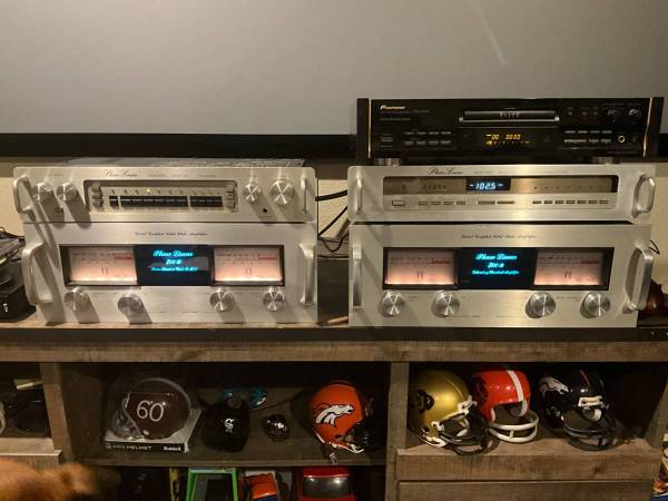 Phase linear amplifiers , preamplifier and tuner - $3,000 (Loveland)63471156707331120