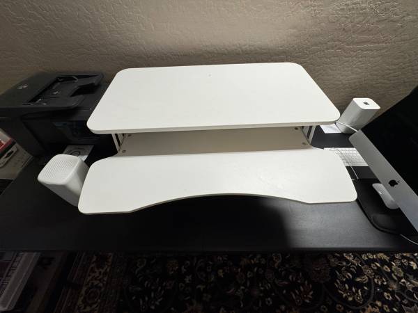 VIVO 36 inch height adjustable stand up desk converter 1