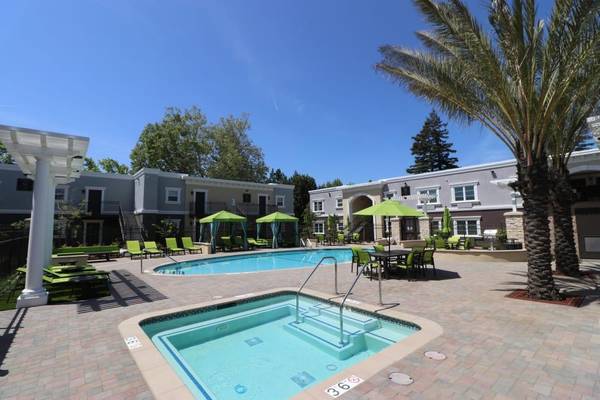 $2,860 / 2hab - 830ft2 - Centro de Negocios, Almacenamiento de Bicicletas, Estacionamiento Cubierto, Pisos con Estilo de Madera (fremont / union city / newark)63658045667459120