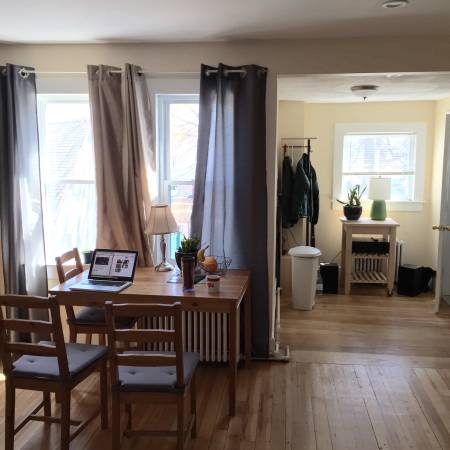 $1,000 / 3br - 225ft2 - Spacious Furnished Room (Waltham)63996403432450120