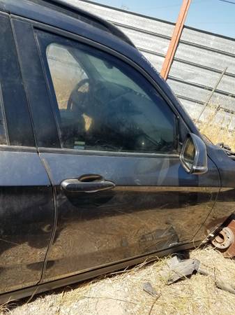 2012-2015 BMW X1 Right Front Complete Door (Sold WITHOUT SIDE MIRROR) 1