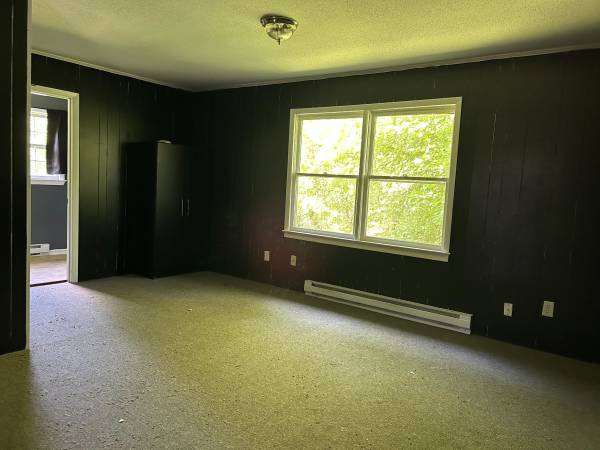 $200,000 / 3br - 1350ft2 - Owner Finance 3 bed/2 bath (Forest City)64029208697473123