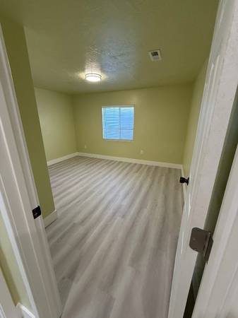 $2200.00 / 3br - 1800ft2 - Basement for rent63671008633089124