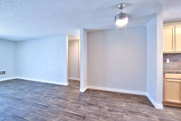 $1,449 / 2br - 803ft2 - 😀😀A Place to Call Your Own 😀😀 (5400 Southwest 180th Avenue, Aloha, OR)63914738108802122