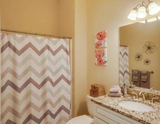 $2,255 / 2br - 927ft2 - Apartment Available to move in now! With oversized livingroom (222 west street)63931924624002124