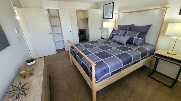 TOUR WITH US! $80 OFF RENT FOR 12 MTHS! 1