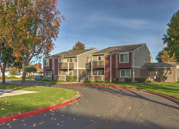 $1,905 / 1br - 644ft2 - Refrigerator, Dishwasher, Mountain and Greenspace Views (401 W. Pine Ave, Lompoc, CA)63695988912515121