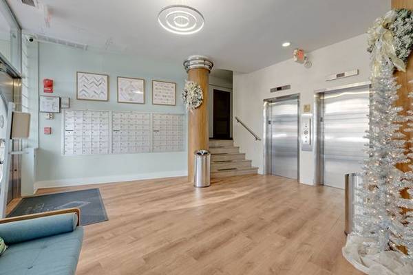 $1,899 / 350ft2 - Great View Abundant Natural Light* ALL UTILITIES INCLUDED*Pet Friendly (Dupont Circle)63822079517697124
