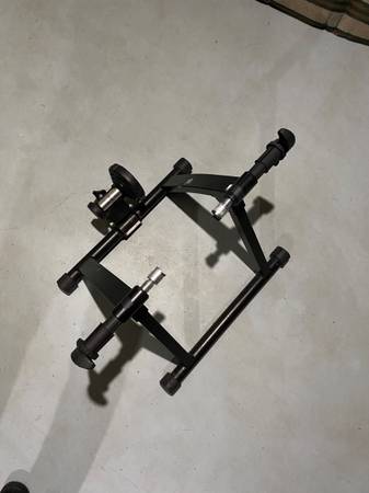 Stationary Bike Stand 1
