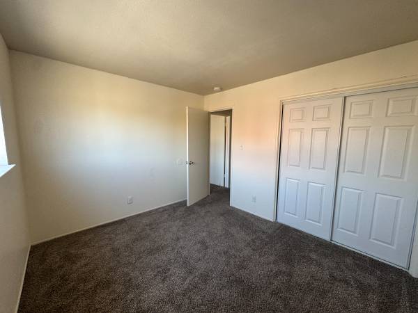 $1,850 / 2br - 2 bedroom 1 bath apartment (tracy, ca)63824660128899123