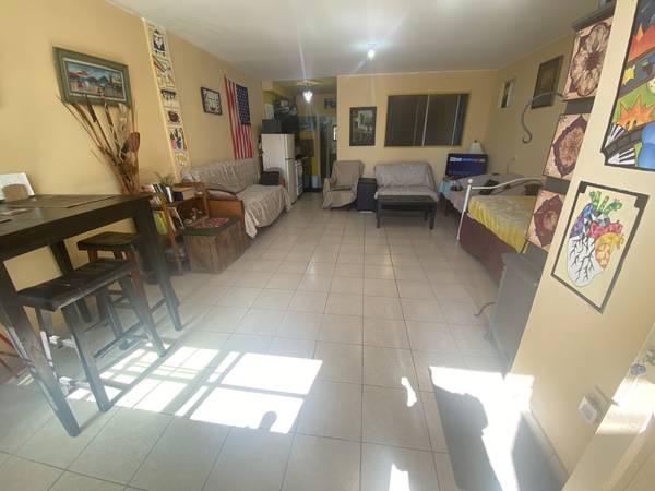 $1,100 / 1br - - Good, Nice Furnished Safe area at the Beach (Playas De Tijuana) (Tijuana)63657276131203122
