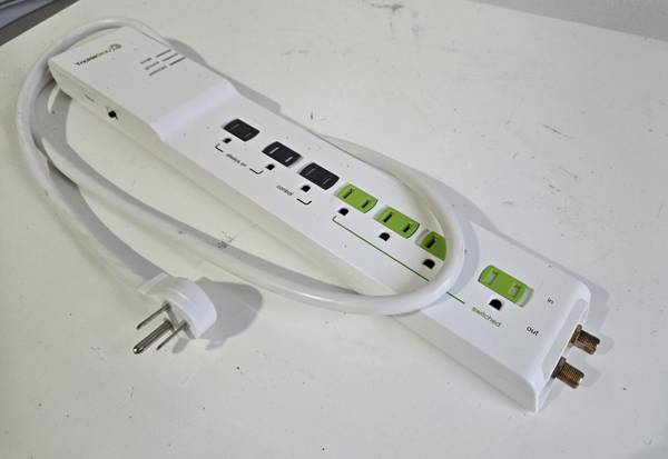 TRICKLESTAR 7-OUTLET ADVANCED POWERSTRIP & SURGE PROTECTOR (Tier 1) 1
