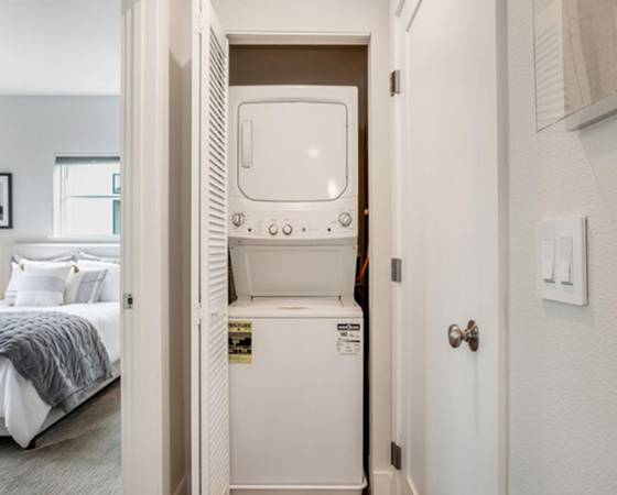 $3,350 / 3br - LUXURY in Santa Rosa + Community Garden - New Interior - EV Charger (Larkfield / Santa Rosa)63847324766465122