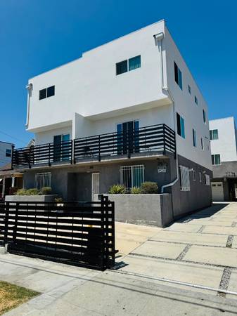 $750.00 / 1br - Welcome to Ostel | Figueroa Corridor — a modern, move-in-ready, all-in63998152852995124
