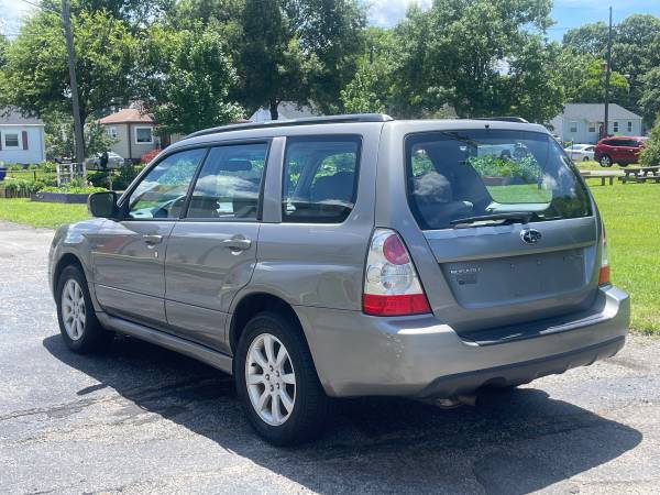 2006 Subaru Forester 2.5L Premium 5 Speed Manual - $6,500 (Norfolk)63621736957443124