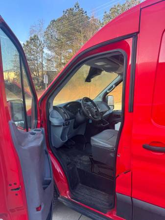 2019 Ford Transit 250 Van - Photo 4