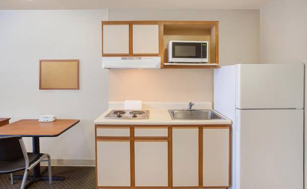 $1,000 / 1br - Pay Monthly, Stress-Free - No Lease, No Deposit Required! (3425 Saland Way, Jacksonville, FL)64005270767491124
