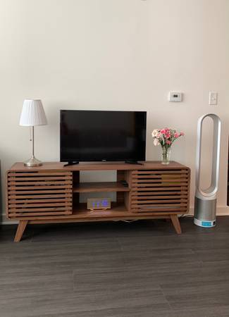 TV Stand 1