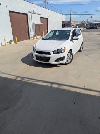 2015 Chevy Sonic 4 door hatchback Base Model automatic - $2,700 (Northridge)63624582765187122