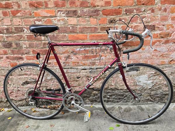 Nishiki 10 Speed Road Bike GREAT CONDITION  Ready To Ride 1