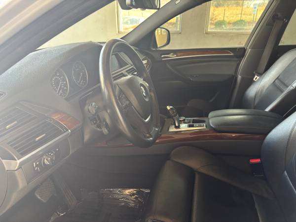 2013 BMW X6 - $7,995 (Rock hill)63617434802049123