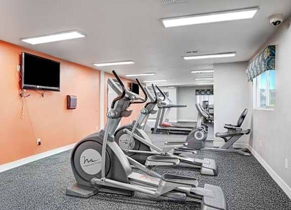 $1,150 / 2br - 1013ft2 - Waived Fees! 2BR/2BA Apt in sfbay for $1150 (sfbay)63836553976579124