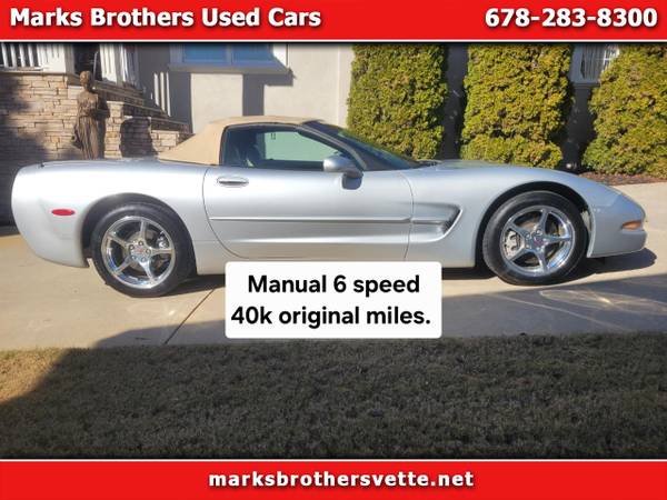 2000 Corvette Convertible 40k miles Manual 6 speed Silver/oak top! 1