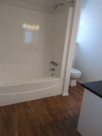 $1,410 / 1br - 750ft2 - 1 Bedroom / 1 Bathroom – First Floor Apartment Available in November! (Largo)64002493651457123