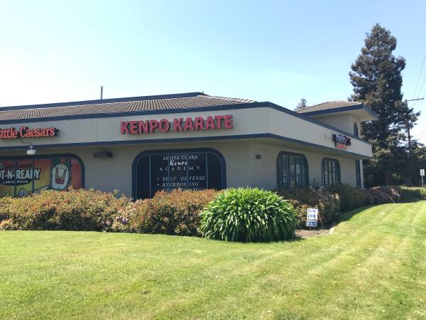 $1,650 / 330ft2 - Beautiful Retail/Office Space on Busy Corner with Great Signage. (santa clara)63868152231937121