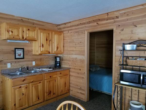 $362 / 2br - 800ft2 - Cabaña de vacaciones en las Black Hills de Dakota del Sur (Piedmont)63666897820419120