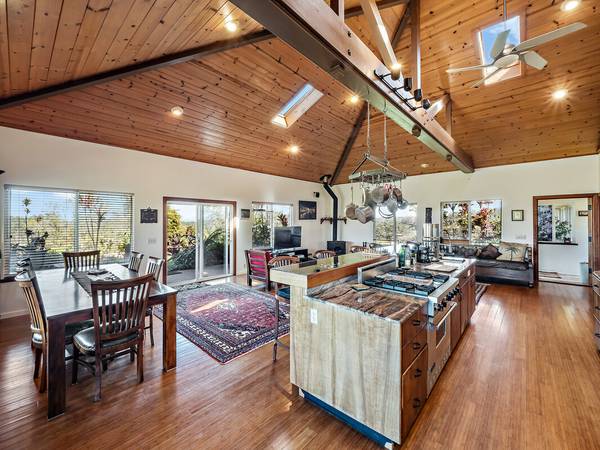$2,250,000 / 2br - 2000ft2 - Honokaa Ranch for Sale Big Island Hawaii Island (Honokaa)63939536004099122