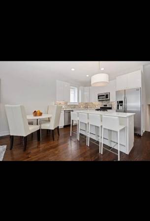 Entire Apartment for Rent, 2 bed, 2 bath, Split Level, Garage Included 1