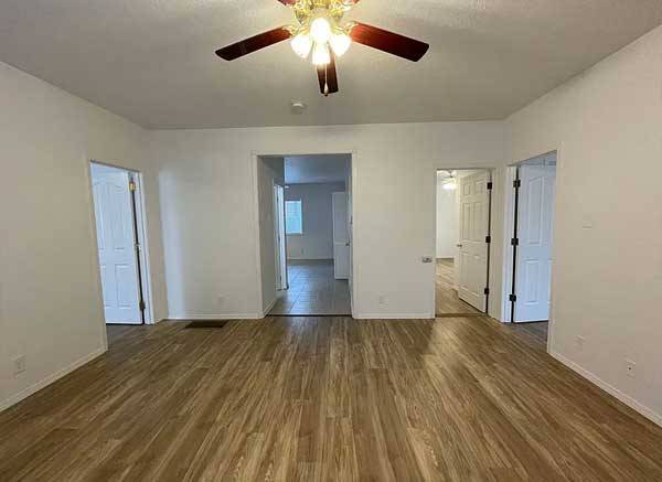 $1,150 / 3br - This 3-bedroom, 1.5-bath residence .. (Portland, OR)63914738673155122