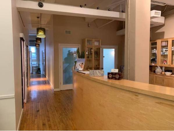 $1,500 / 2500ft2 - ESPACIO MÉDICO / DE TERAPIA FÍSICA / MASAJE / TO / MD / ACUPUNTURA EN ALQUILER WEL (Chelsea)63765621563523120