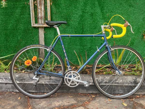 Classic Trek 630 .  55cm Medium 1