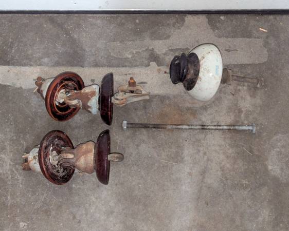 Ceramic Insulators 1